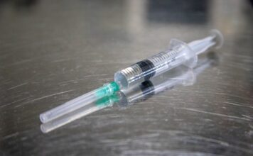 จีนเจอวัคซีนปลอมทำจากน้ำเกลือ