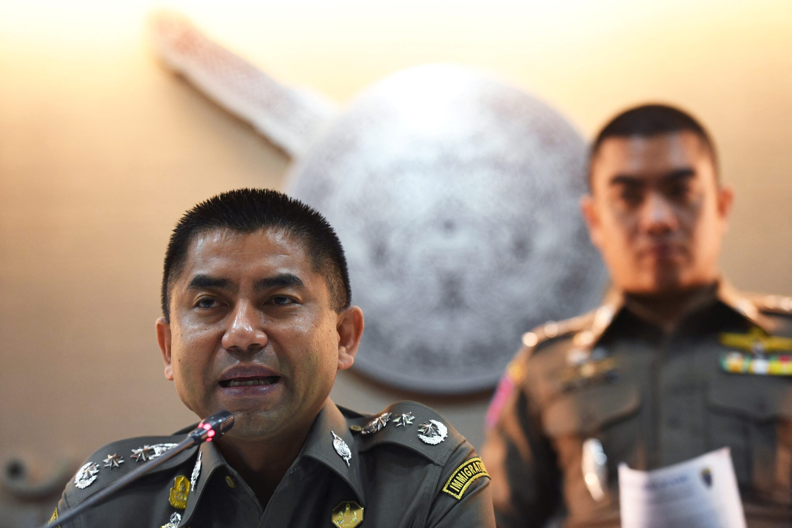 “บิ๊กโจ๊ก” สุรเชษฐ์ หักพาล รายงานตัว ผบ.ตร. ทำงานวันแรก พรุ่งนี้
