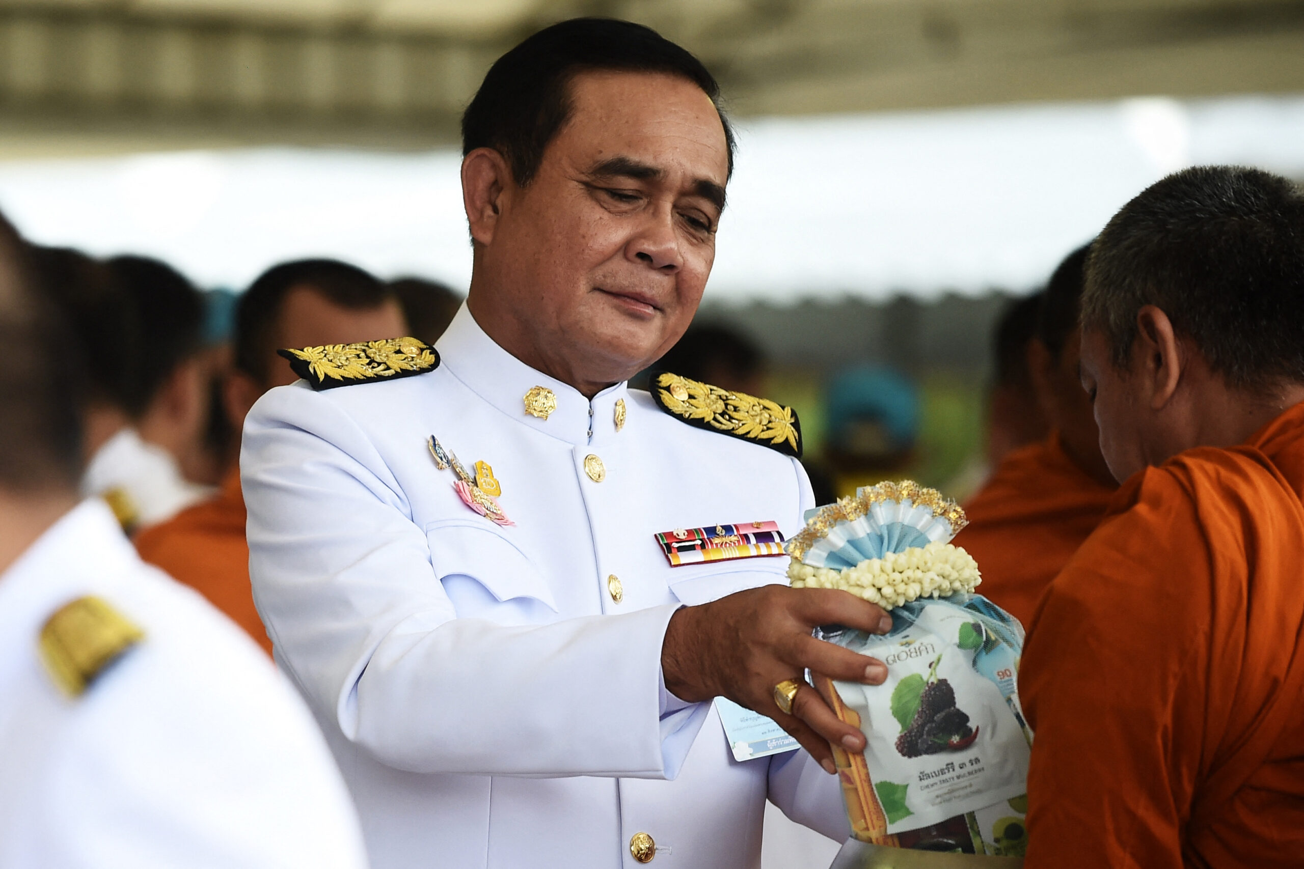 ประยุทธ์ สั่งทุกหน่วย เร่งเยียวยาเหยื่อโรงงานระเบิด เล็ง ทำบุญประเทศ