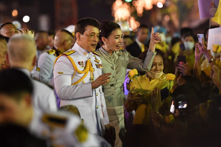 ในหลวง พระราชินี