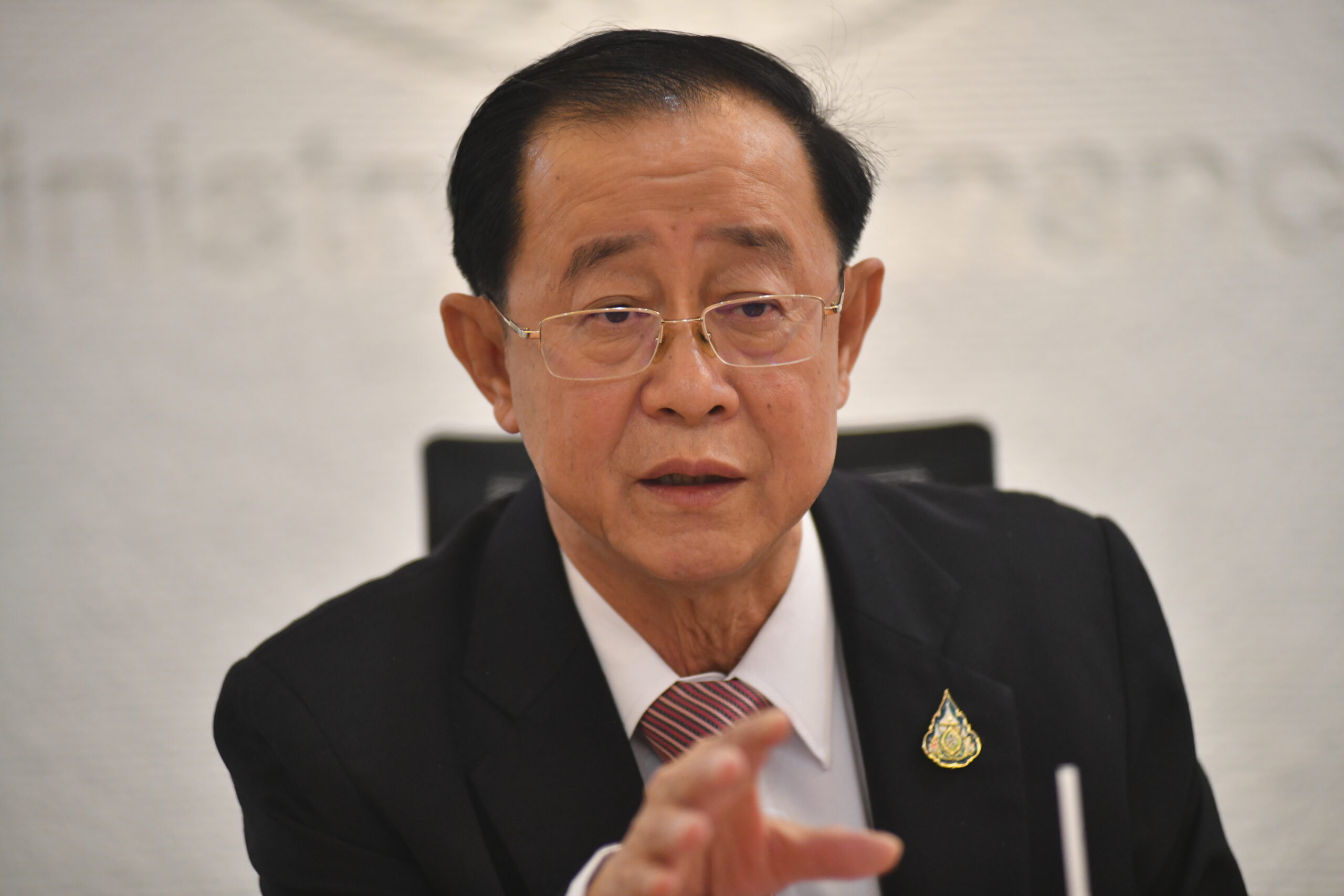 “อาคม” ย้ำเก็บภาษีขายหุ้น เพื่อความเป็นธรรม-ลดเหลื่อมล้ำ