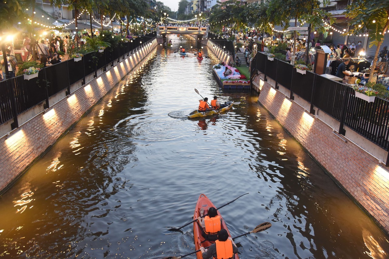 กทม.พร้อมให้บริการ พายเรือคายัค “คลองโอ่งอ่าง” อีกครั้ง เริ่ม 5 มี.ค.นี้