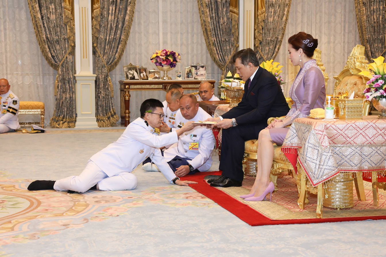 ในหลวง พระราชินี พระราชทานพระบรมราชวโรกาสให้คณะทูตเข้าเฝ้าฯ ก่อนไปปฏิบัติหน้าที่