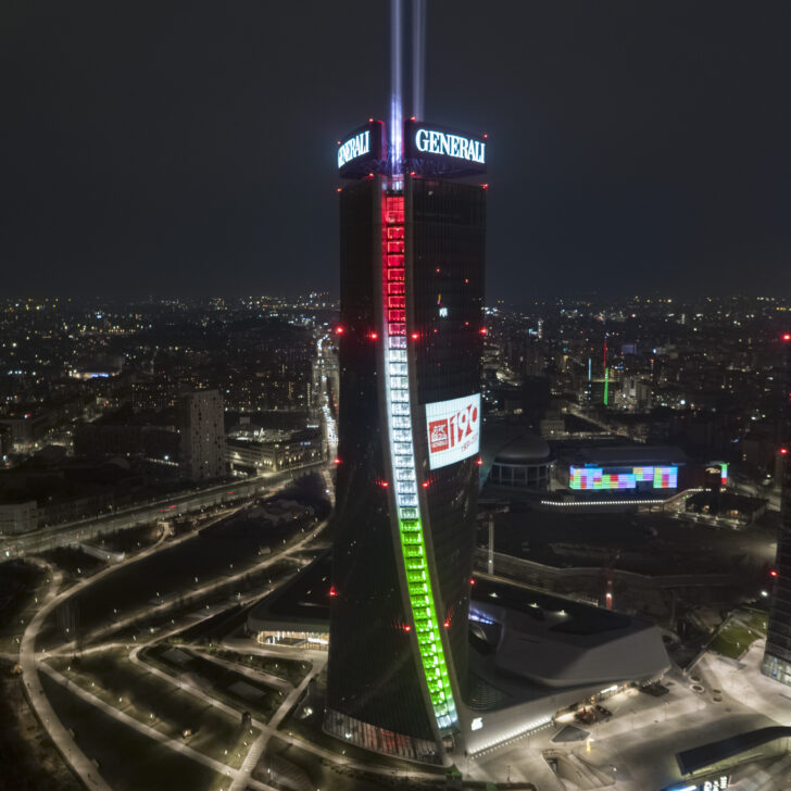 Generali_Torre illuminata_02