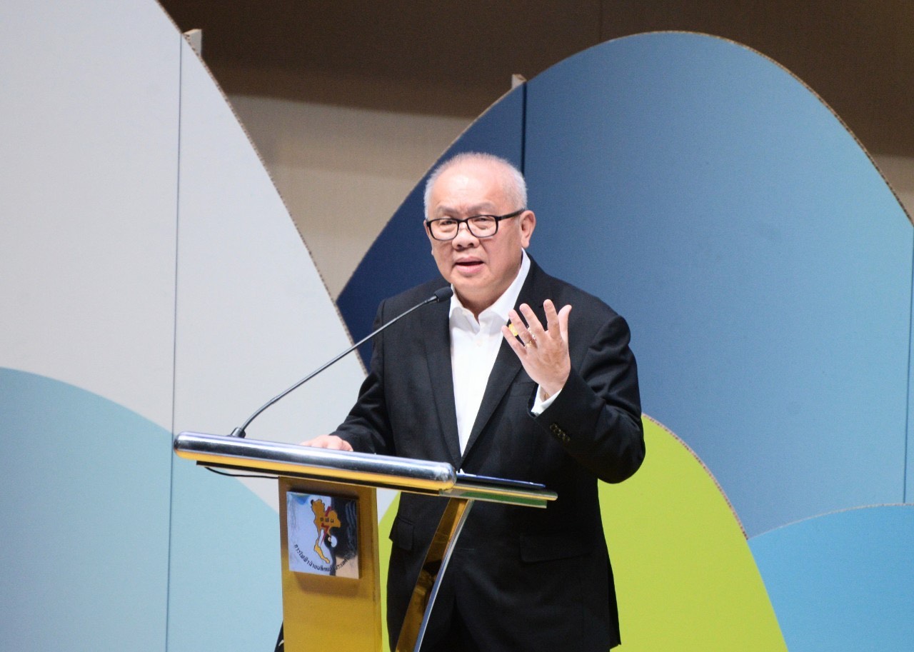 “สุพัฒนพงษ์” รับเศรษฐกิจวูบ 10% ทำไฟฟ้าล้น มั่นใจปีนี้ดีขึ้น