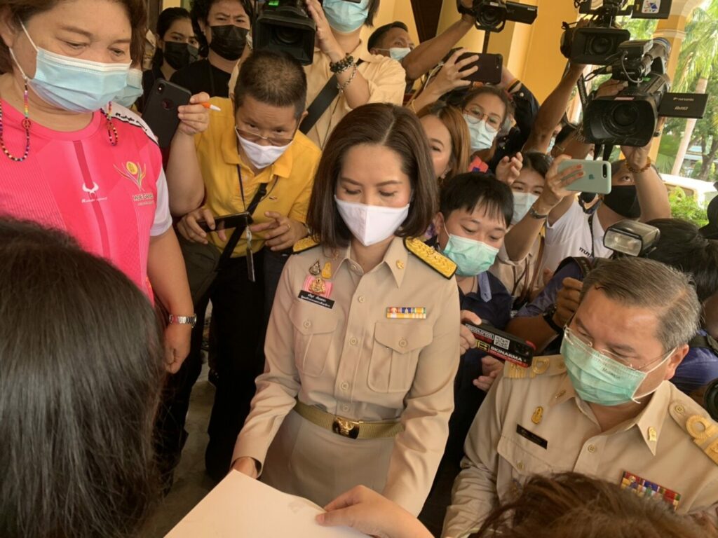 นักเรียนเลว เซอร์ไพรส์ รมว.ศธ. คนใหม่ หวังแก้ปัญหาการศึกษาได้