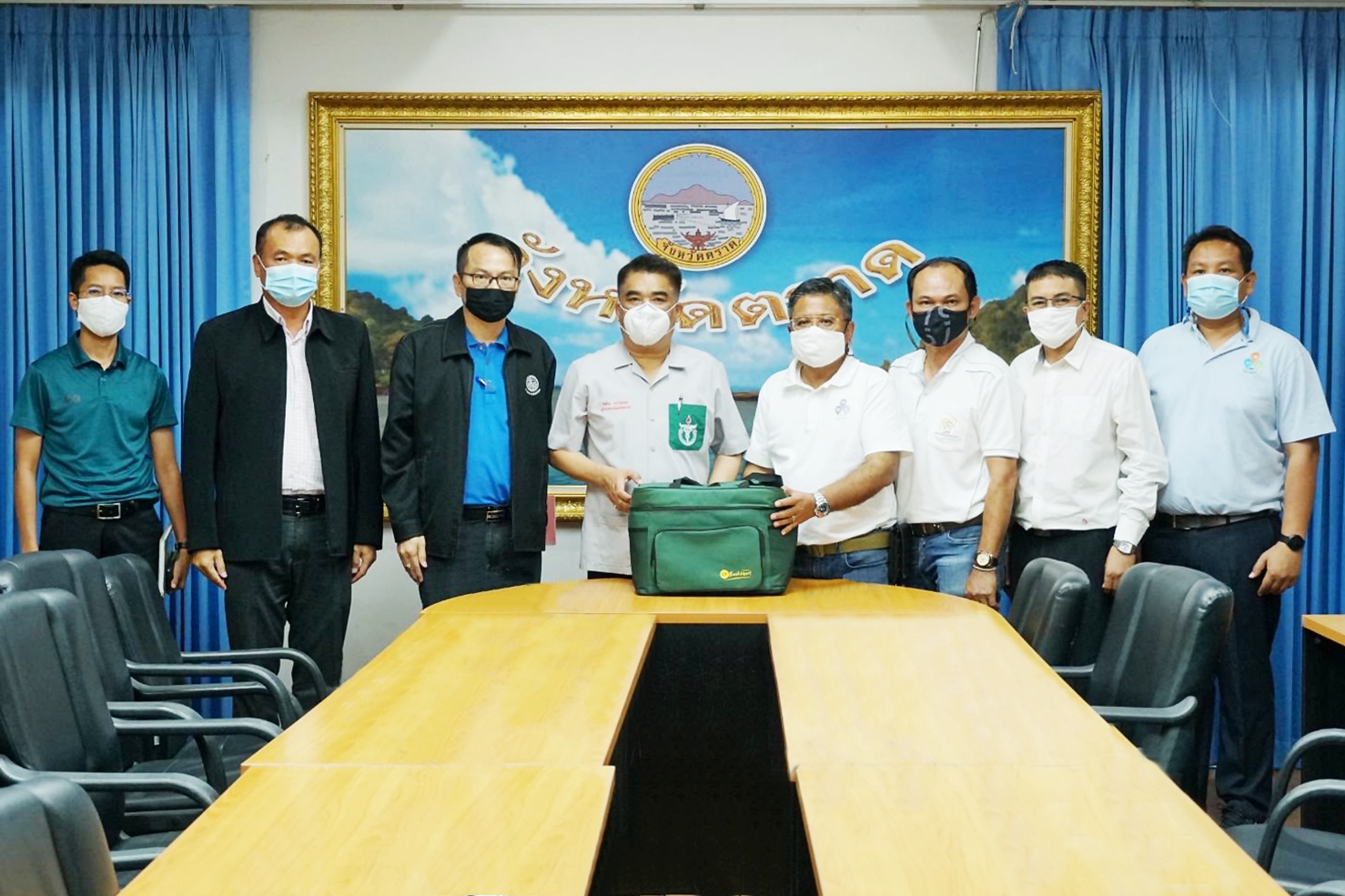 คณะทำงานยุทธศาสตร์ป่าชายเลน CPF เข้าพบผู้ว่าฯ ตราด ร่วมอนุรักษ์สิ่งแวดล้อมในพื้นที่