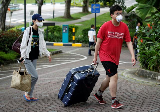 reuters-singaporestudents