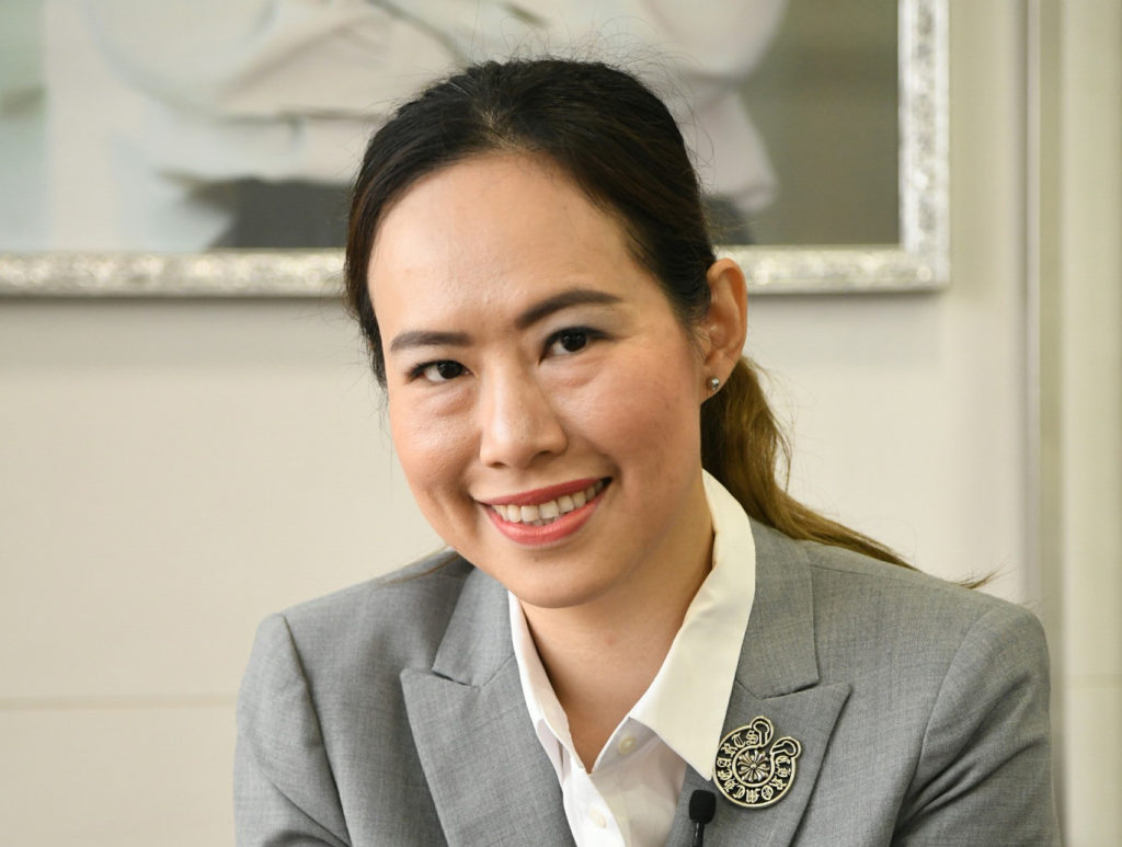 ก้าวไกล เล็งเทียบเชิญ “ชนาพรรณ” พี่สาวธนาธร ชิงผู้ว่าฯ กทม.
