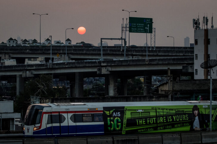 รถไฟฟ้าบีทีเอส รถไฟฟ้าบีทีเอส
