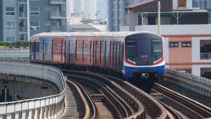 รถไฟฟ้าสายสีเขียว