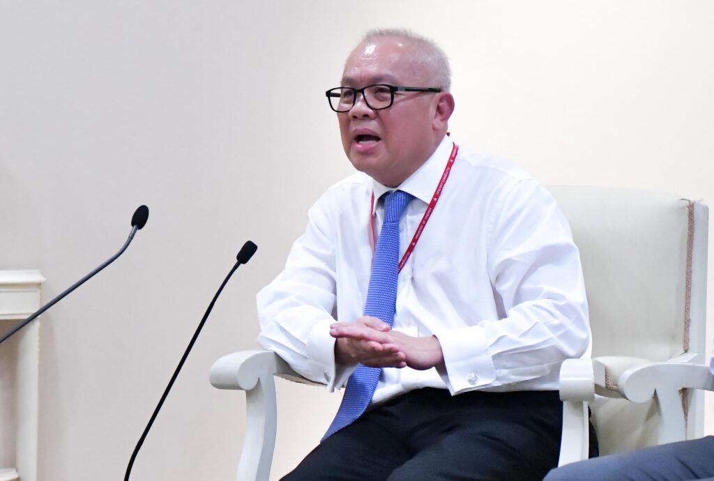 สุพัฒนพงษ์ เฉือนงบเงินกู้โควิด จูงใจคนมีเงินออมจับจ่าย ดันจีดีพี 4%
