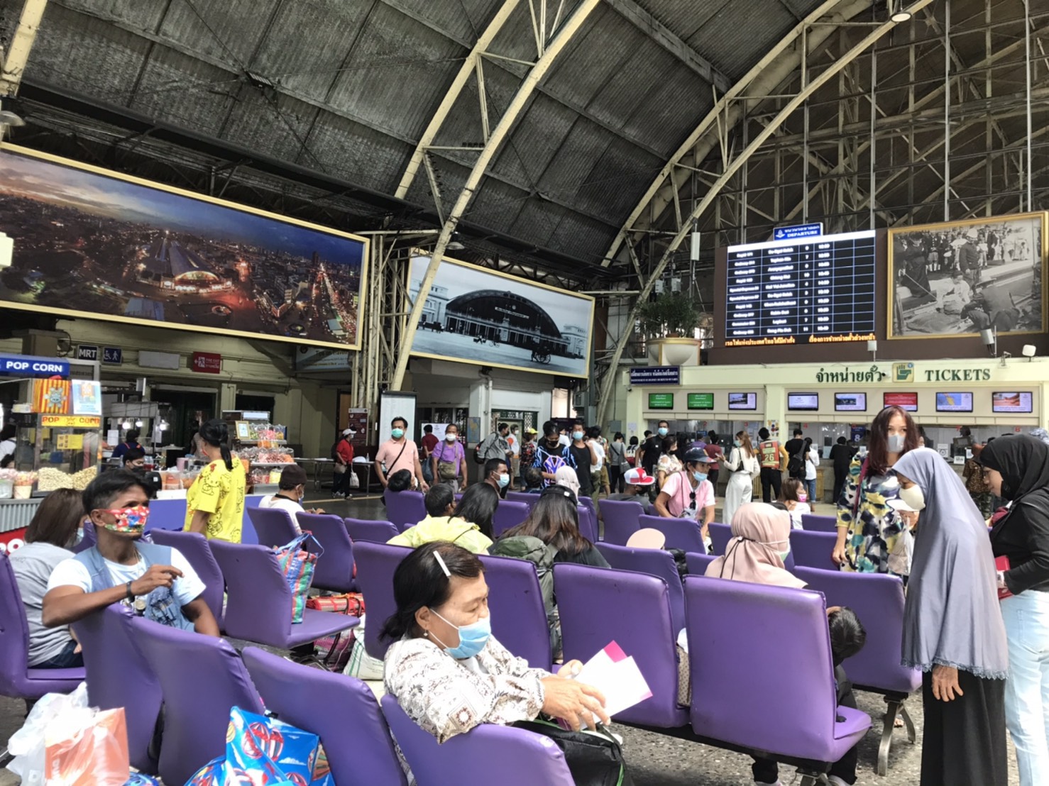 “สถานีหัวลำโพง-หมอชิต” เหงา คนลดลงทยอยคืนตั๋วกว่า 9 พันราย