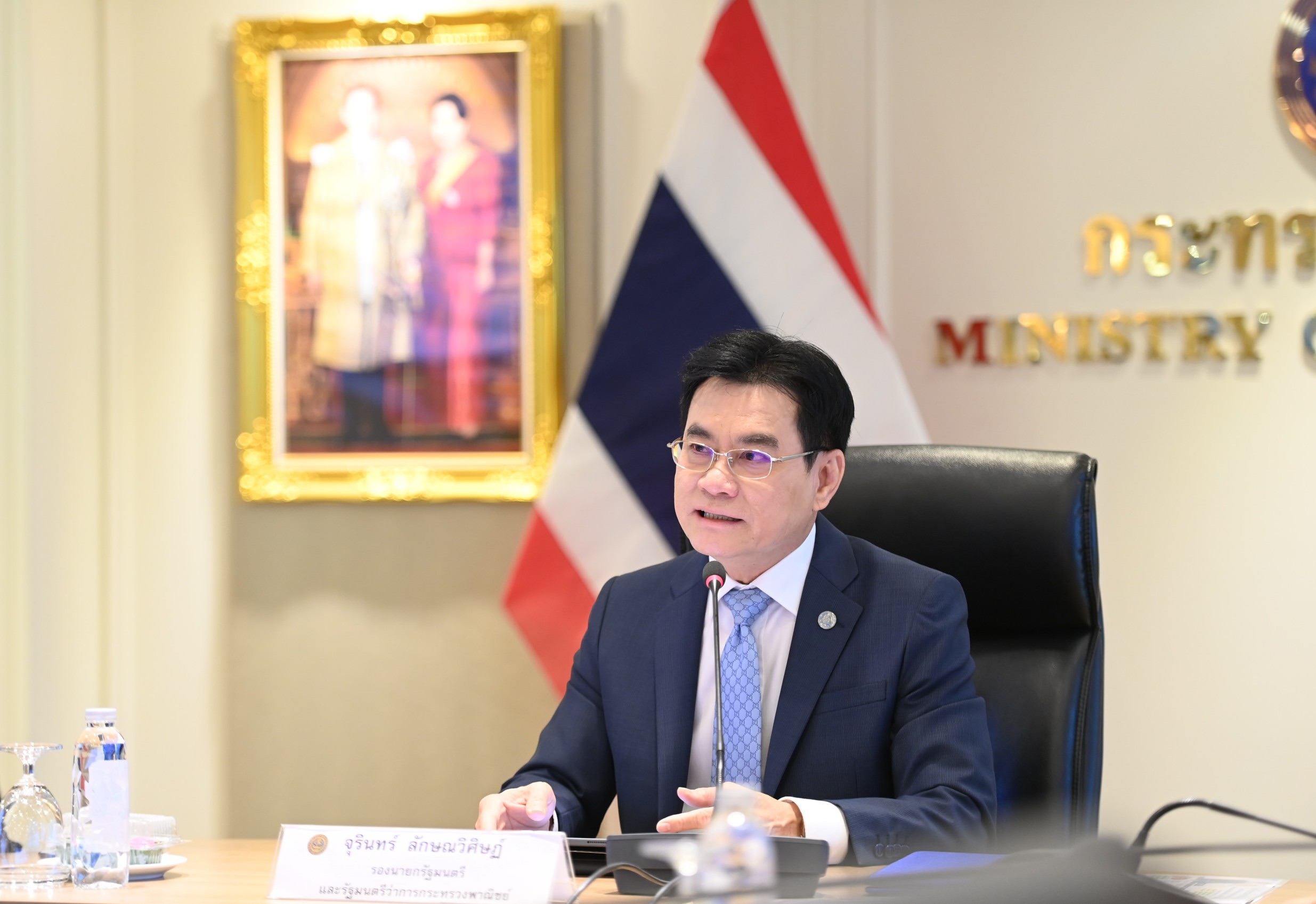 “จุรินทร์” เข้มสั่งหน่วยงานพาณิชย์ ดูแลราคาสินค้าช่วงสงกรานต์