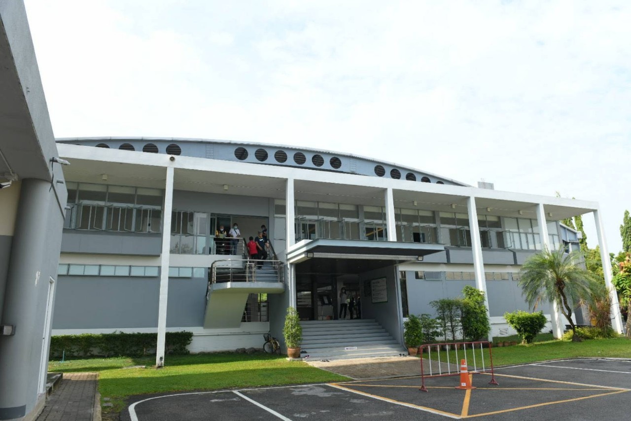 กทม.โควิดสะสม 8,175 ราย “อัศวิน” นั่งไม่ติดเร่งเพิ่มรพ.สนาม 400 เตียง