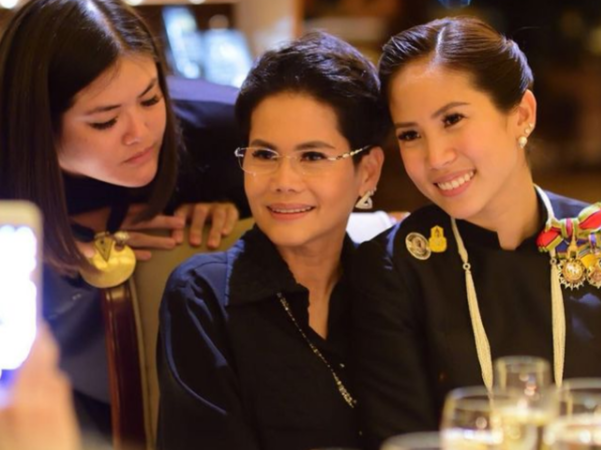 คุณหญิงต้น ขอโทษ “เจ๊ไฝ” ไปรับประทานอาหาร พร้อมคณะทูตญี่ปุ่น