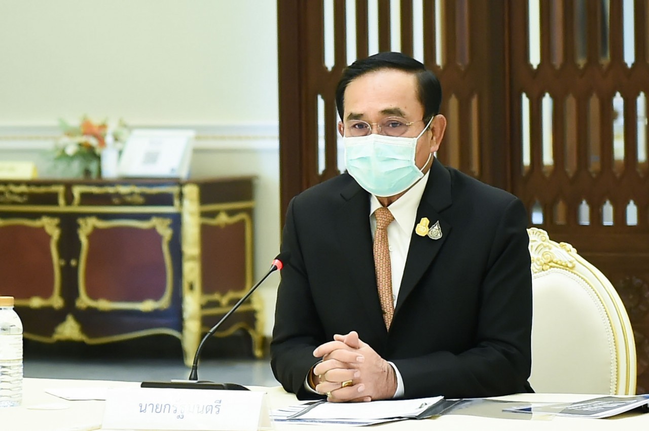 จับตา ประยุทธ์ แจงอำนาจใหม่ตามกฏหมาย 31 ฉบับ ถก 3 สภาธุรกิจ