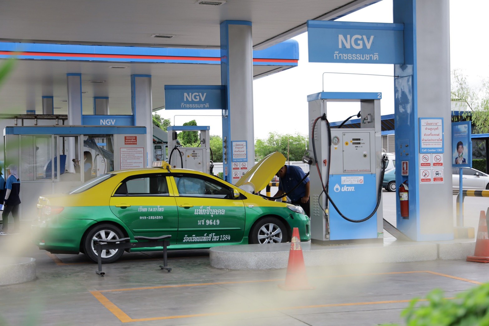 ปตท. เล็งปรับปรุงปั๊มเอ็นจีวี ติดตั้งสถานีชาร์จ EV เจาะกลุ่มแท็กซี่