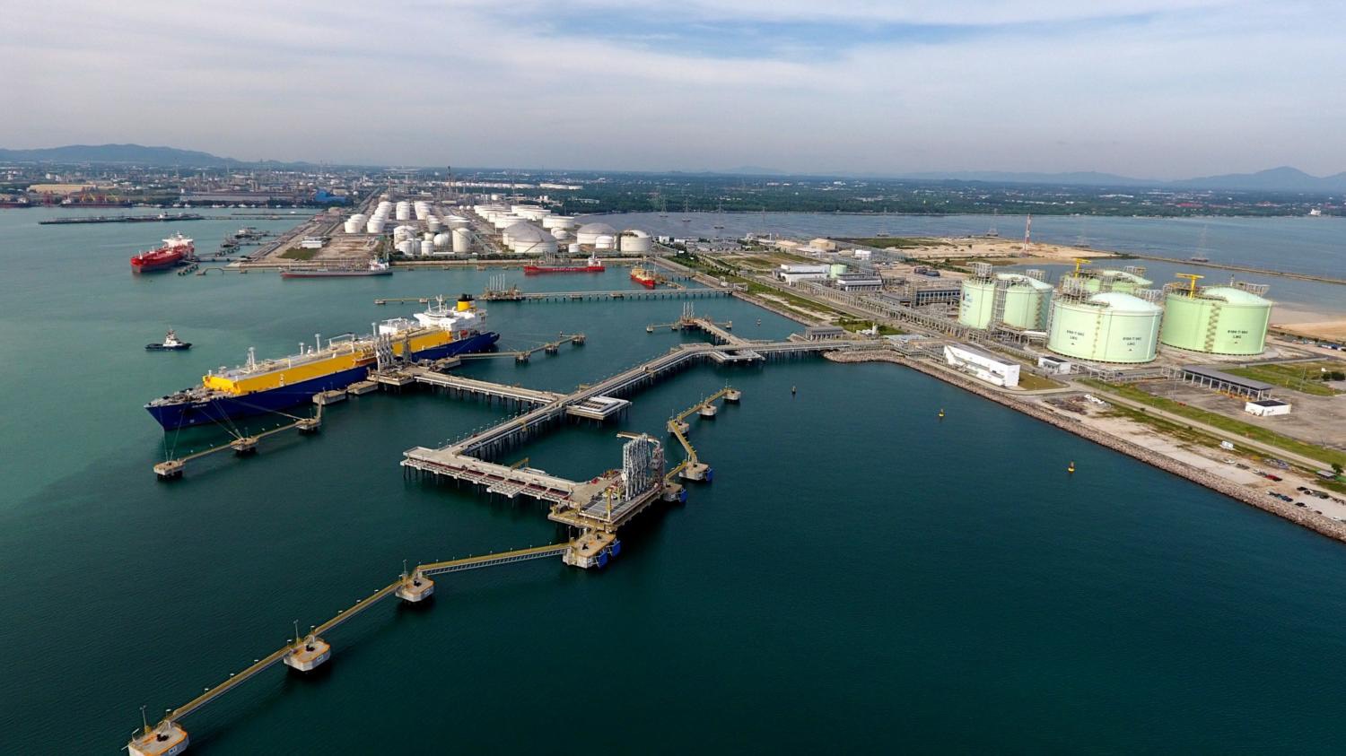โครงการสถานีเก็บรักษาและแปรสภาพ LNG ภาคใต้ ระหว่าง ปตท. – กฟผ. คืบหน้า