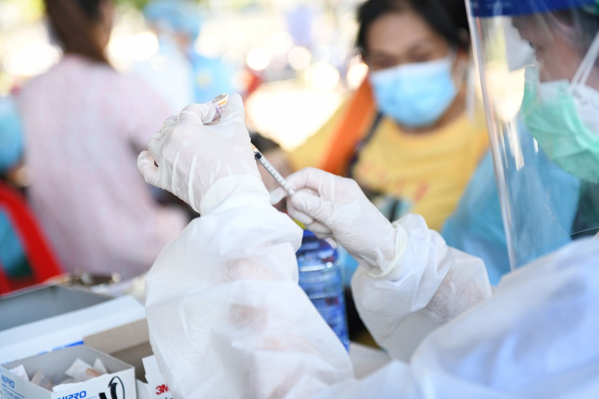 ศบค. พบผู้ติดเชื้อโควิดวันนี้(21พ.ค.) พุ่งพรวด 3,481 ราย ตายเพิ่ม 32 คน