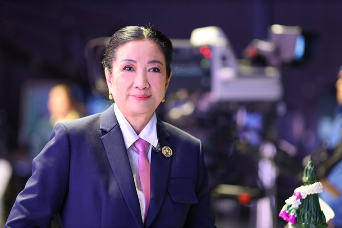ฐนิวรรณ