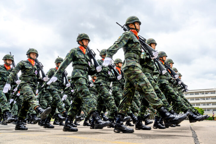 ทหาร ทหาร