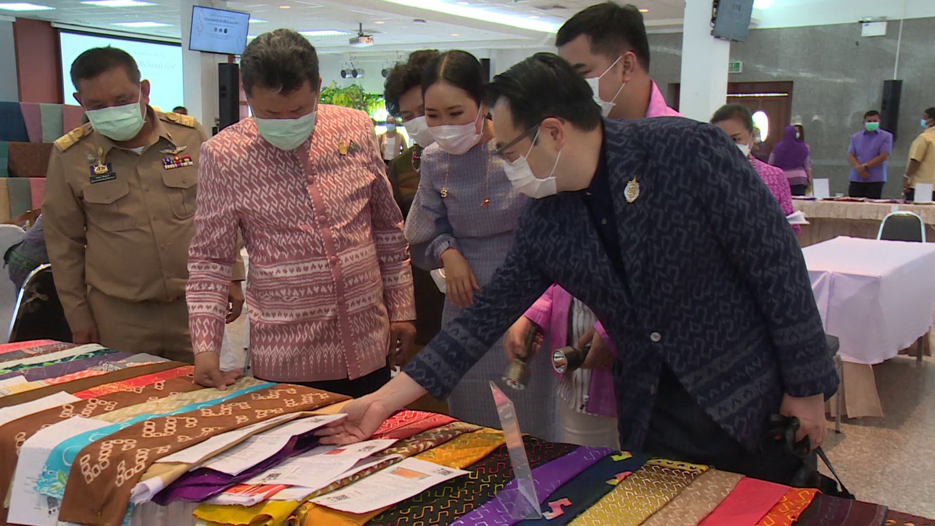 กรมการพัฒนาชุมชนจัดประกวด “ผ้าลายขอ” เฟ้น 14 จังหวัดใต้สู่เวทีใหญ่ ก.ค.