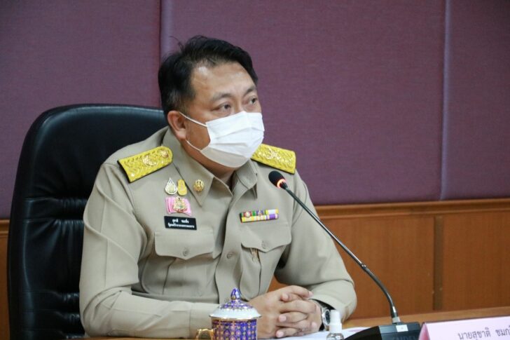 สุชาติ ชมกลิ่น