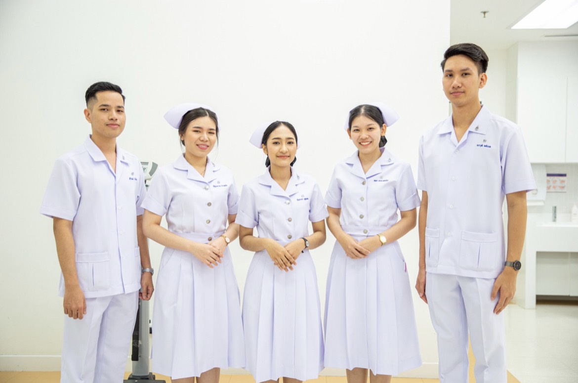 เปิดเกณฑ์ สมัครเรียนพยาบาล ราชวิทยาลัยจุฬาภรณ์ จบ ป.ตรี ทุกสาย