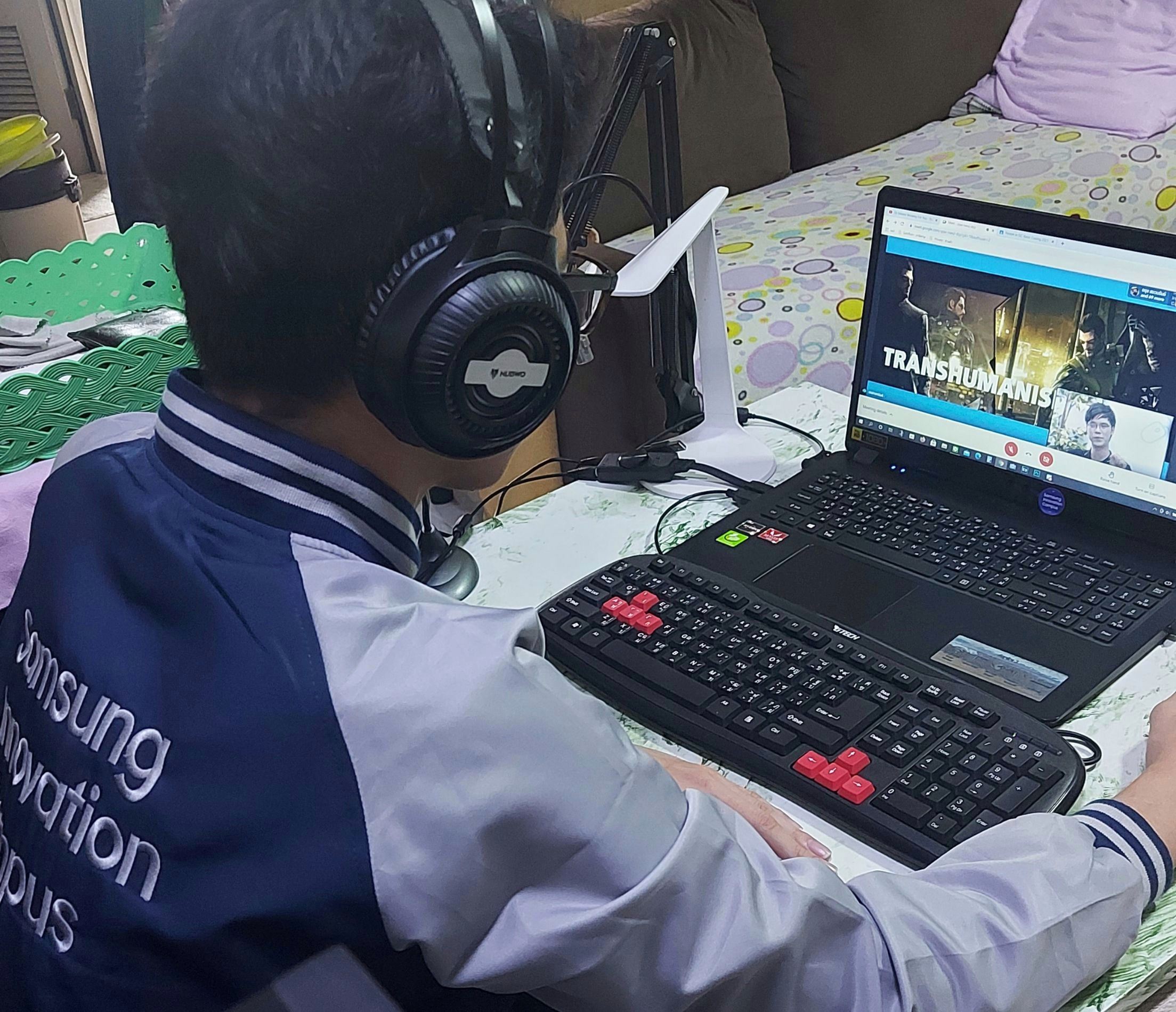 'ซัมซุง' สอนโค้ดดิ้งเด็กไทย ผุดไอเดียกล้องแปลภาษามือ-กำไรจับโกหก SamsungStudent - 'ซัมซุง' สอนโค้ดดิ้งเด็กไทย ผุดไอเดียกล้องแปลภาษามือ-กำไรจับโกหก