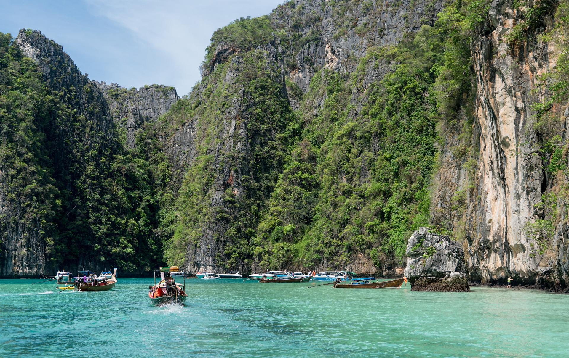 ฮักไทย ฮักภูเก็ต กระตุ้นรายได้แสนล้าน คิกออฟรับเปิด ภูเก็ตแซนด์บอกซ์ – เศรษฐกิจ