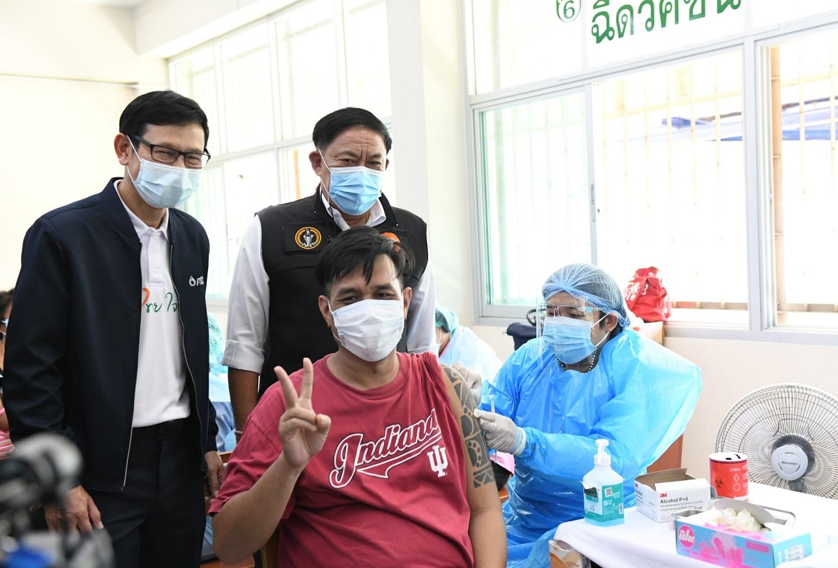 กทม.จับมือปตท.-ฉีดวัคซีน