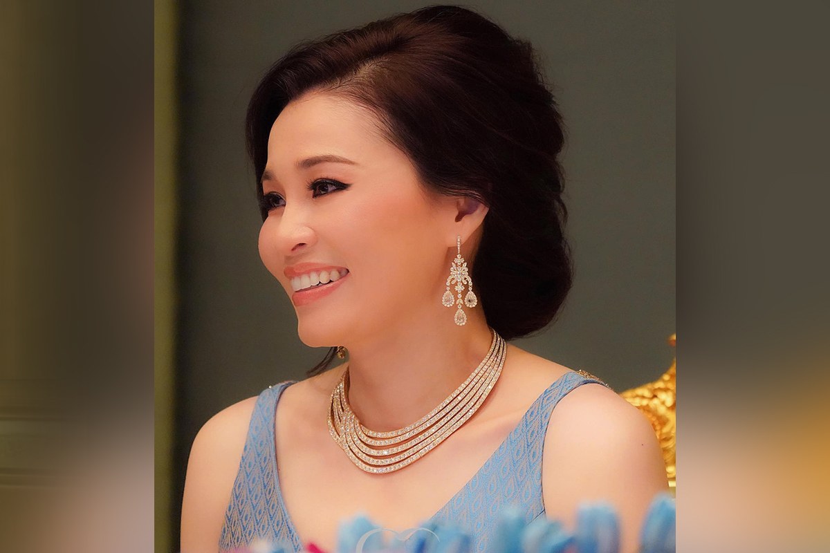 พระราชประวัติ สมเด็จพระนางเจ้าสุทิดา พัชรสุธาพิมลลักษณ พระบรมราชินี