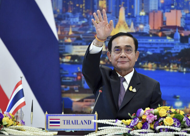 พล.อ.ประยุทธ์ จันทร์โอชา พล.อ.ประยุทธ์ จันทร์โอชา