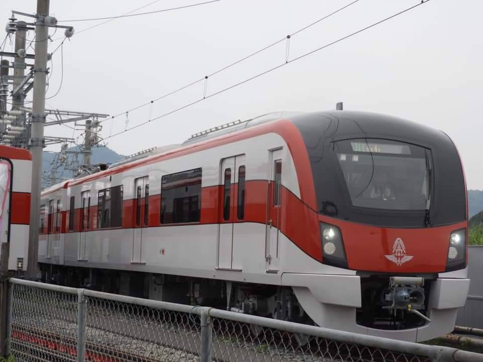 “ศักดิ์สยาม” ย้ำ 2 สิงหาคม 64 เปิดรถไฟฟ้าสายสีแดงให้ใช้ฟรี