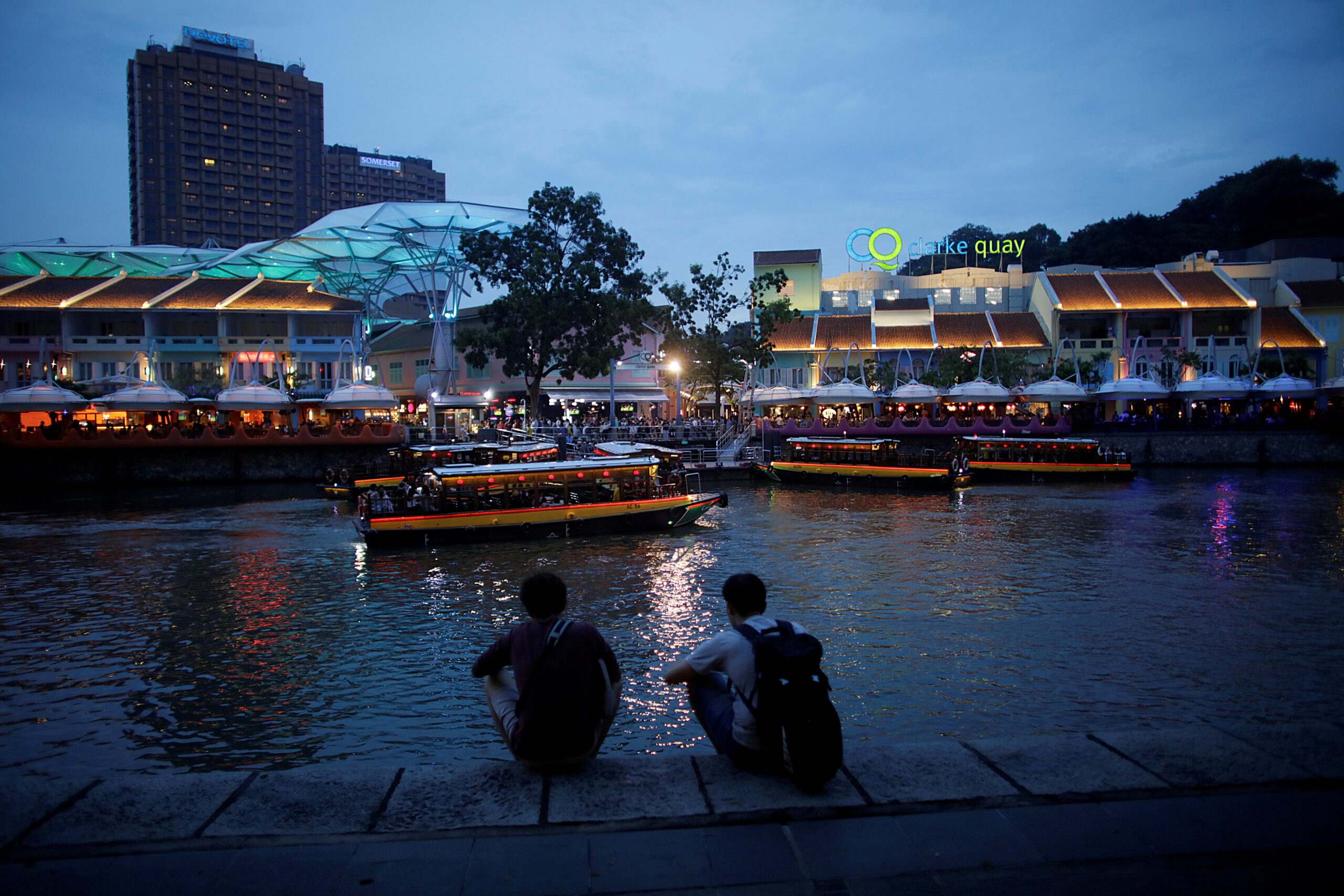 สิงคโปร์ไม่รอด! ยกระดับ “ล็อกดาวน์” หลังโควิด-19 ระบาดอีกครั้ง