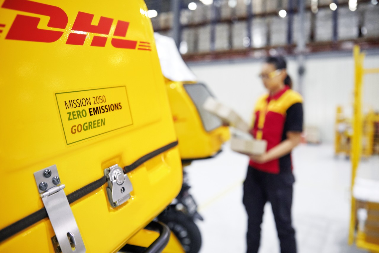 DHL