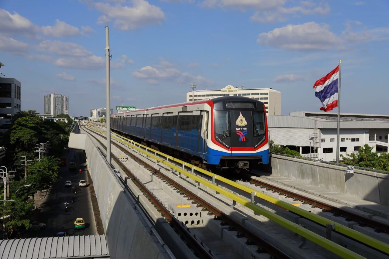 BTS-BRT-สายสีทอง ให้บริการ 6.00-21.00 น. เริ่ม 12 ก.ค.