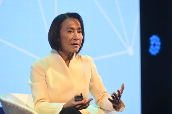 ศุภลักษณ์ อัมพุช ศุภลักษณ์ อัมพุช
