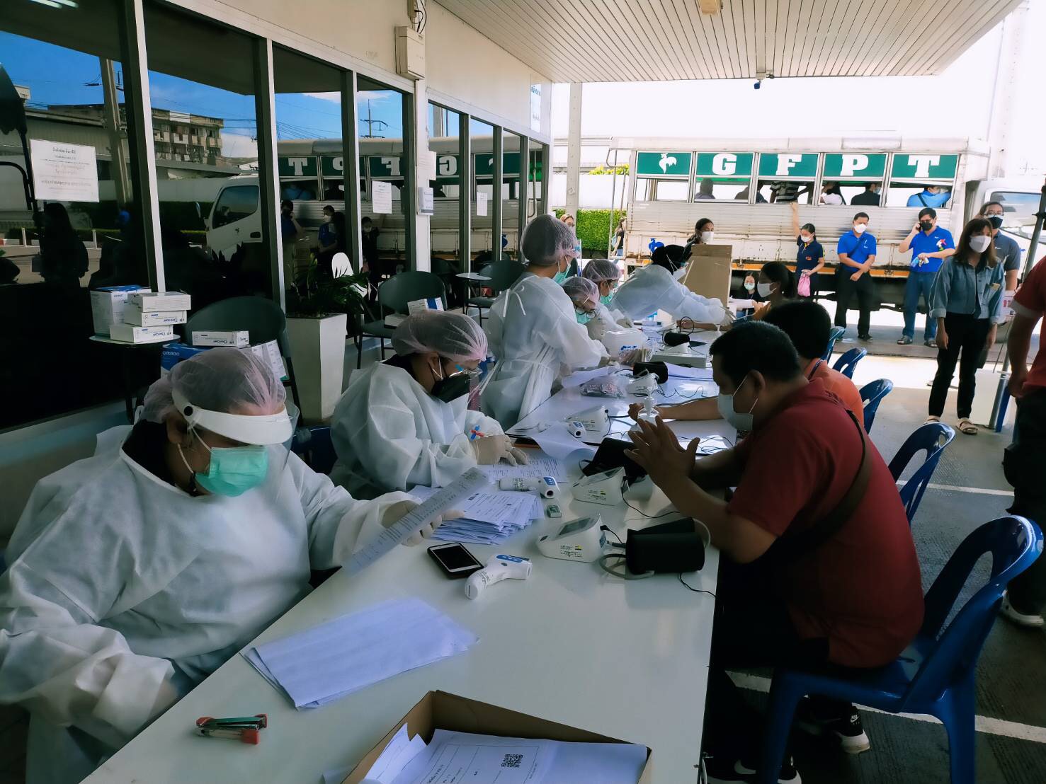กรมปศุสัตว์ เผยพนง.โรงงานเชือดสัตว์ส่งออกฉีดวัคซีนครบสองเข็มแค่ 4%
