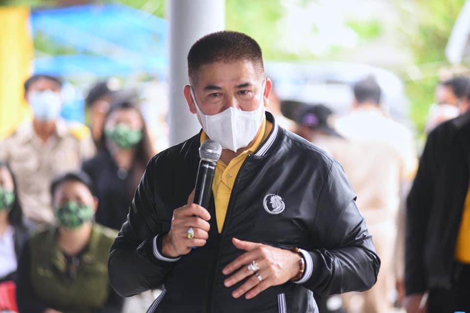 ธรรมนัส สั่งสำรวจโกดัง อ.ต.ก.ทั่วประเทศ ตั้ง รพ.สนามรับผู้ป่วยโควิด