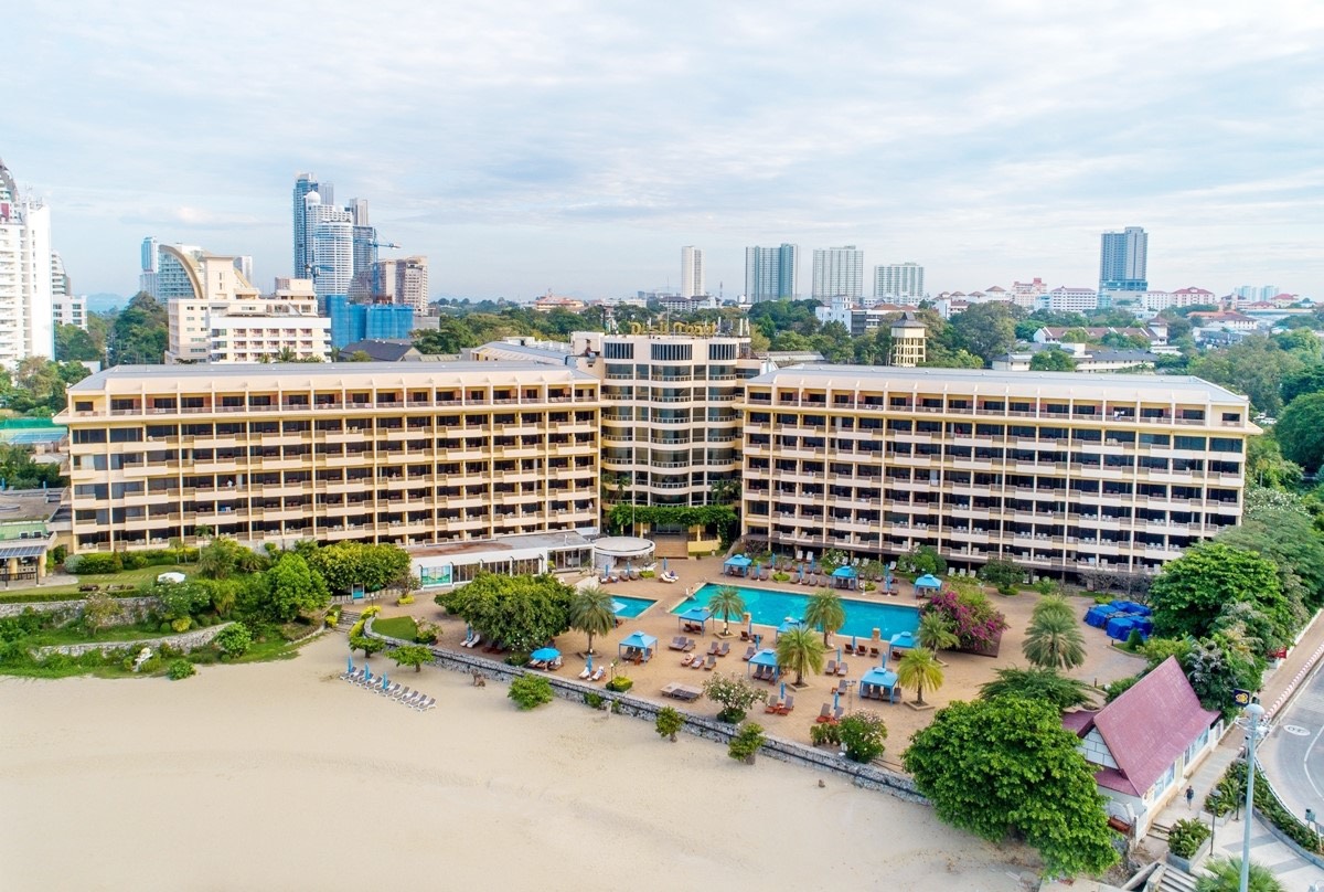 โรงแรมดังพัทยาแห่จัดโปรฯ รับผู้ประสบภัยโรงงานกิ่งแก้วไฟไหม้