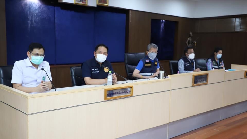 สมุทรสาครสั่งปิดโรงงานใหญ่ย่านวังบางปลา เหตุไม่ดูแลพนักงานติดโควิด