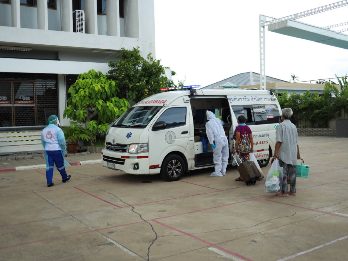 ไปโรงพยาบาลสนาม ต้องเตรียมอะไรบ้าง ?