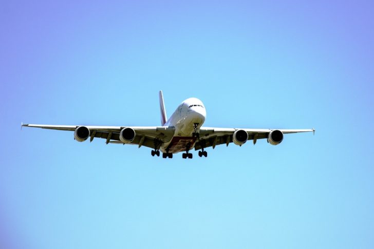 plane-1001290_960_720-728x485