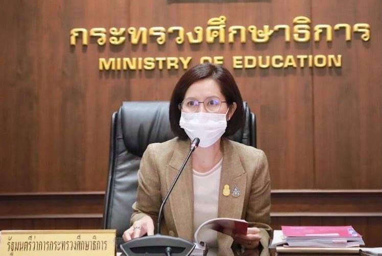 “ตรีนุช” จี้โรงเรียนปรับแผนการสอน ลดภาวะนักเรียนเครียด