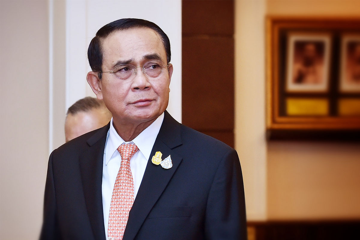 ประยุทธ์ ฮึ่ม แก๊งปาร์ตี้-มั่วสุมอบายมุข เย้ย พ.ร.ก.ฉุกเฉิน สั่งจัดการขั้นเด็ดขาด