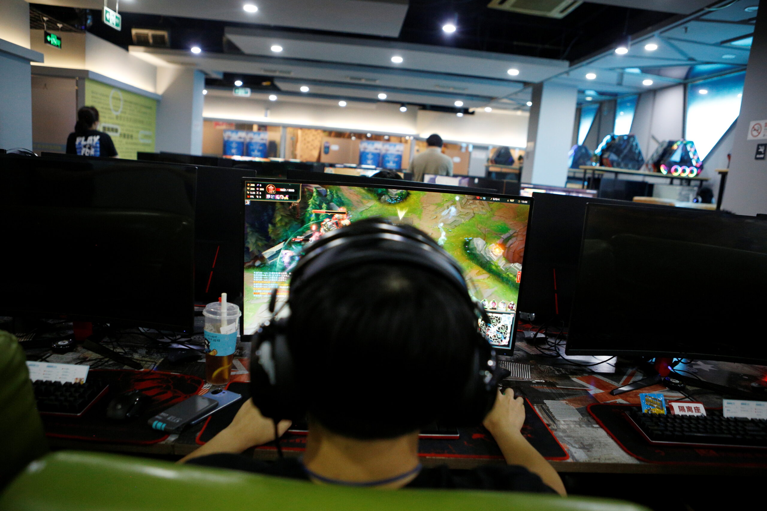 จีนแก้ปัญหา “เด็กติดเกมส์” ออกกฏหมาย ห้ามเล่นเกิน 3 ชั่วโมง/สัปดาห์