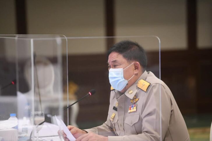 พล.ต.อ.อัศวิน ขวัญเมือง พล.ต.อ.อัศวิน ขวัญเมือง