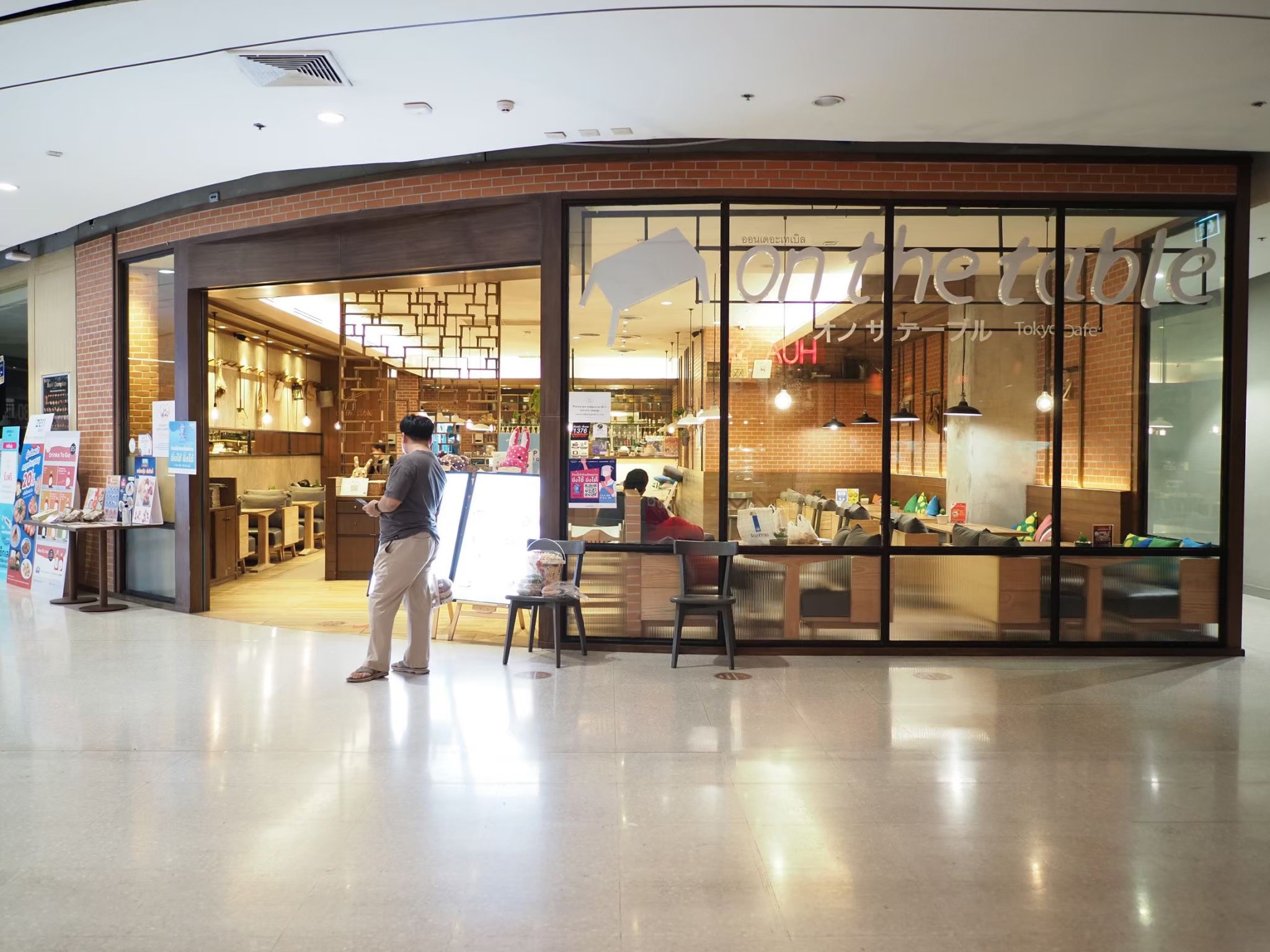 บิ๊กเนมร้านอาหาร อัดโปรแรง-ตั้งการ์ดเข้ม รับเปิดนั่งทานวันแรก